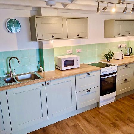 2 Stable Cottage, Llanbethery Llancarfan Ngoại thất bức ảnh