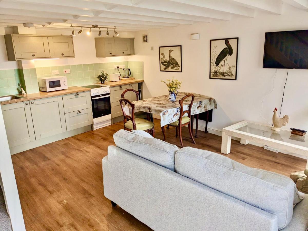 2 Stable Cottage, Llanbethery Llancarfan Ngoại thất bức ảnh