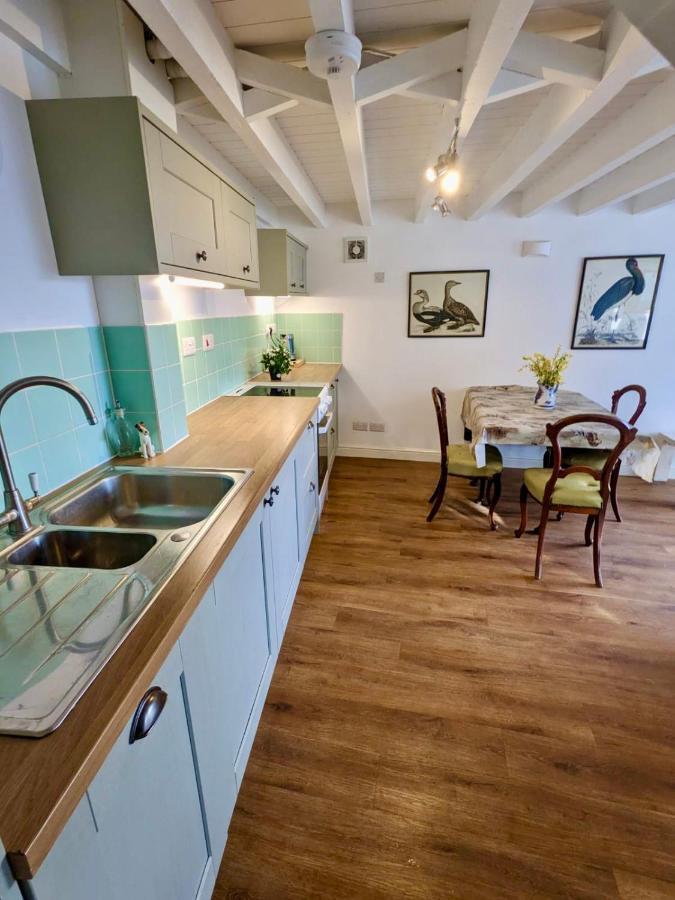 2 Stable Cottage, Llanbethery Llancarfan Ngoại thất bức ảnh
